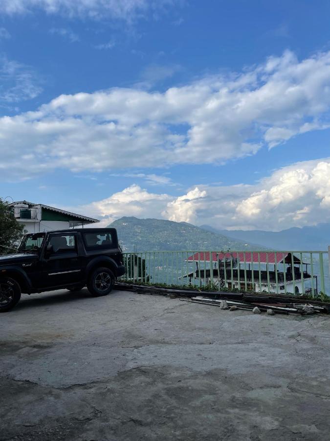The Gingko Eyrie Apartment Kalimpong Bagian luar foto